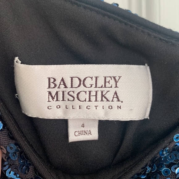 Badgley Mischka Sequin Gown - Picture 4 of 6